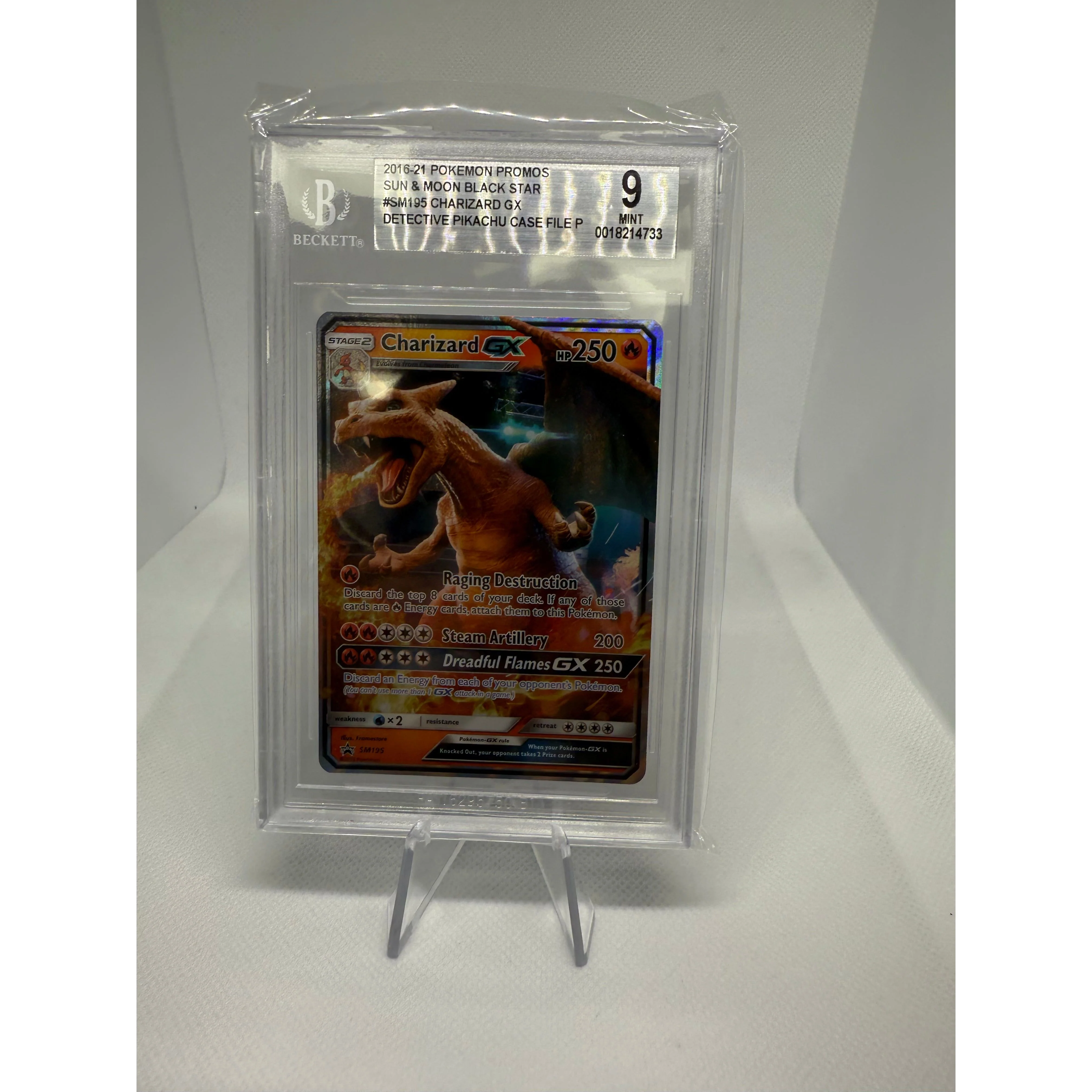 Charizard SM195 BGS Mint 9