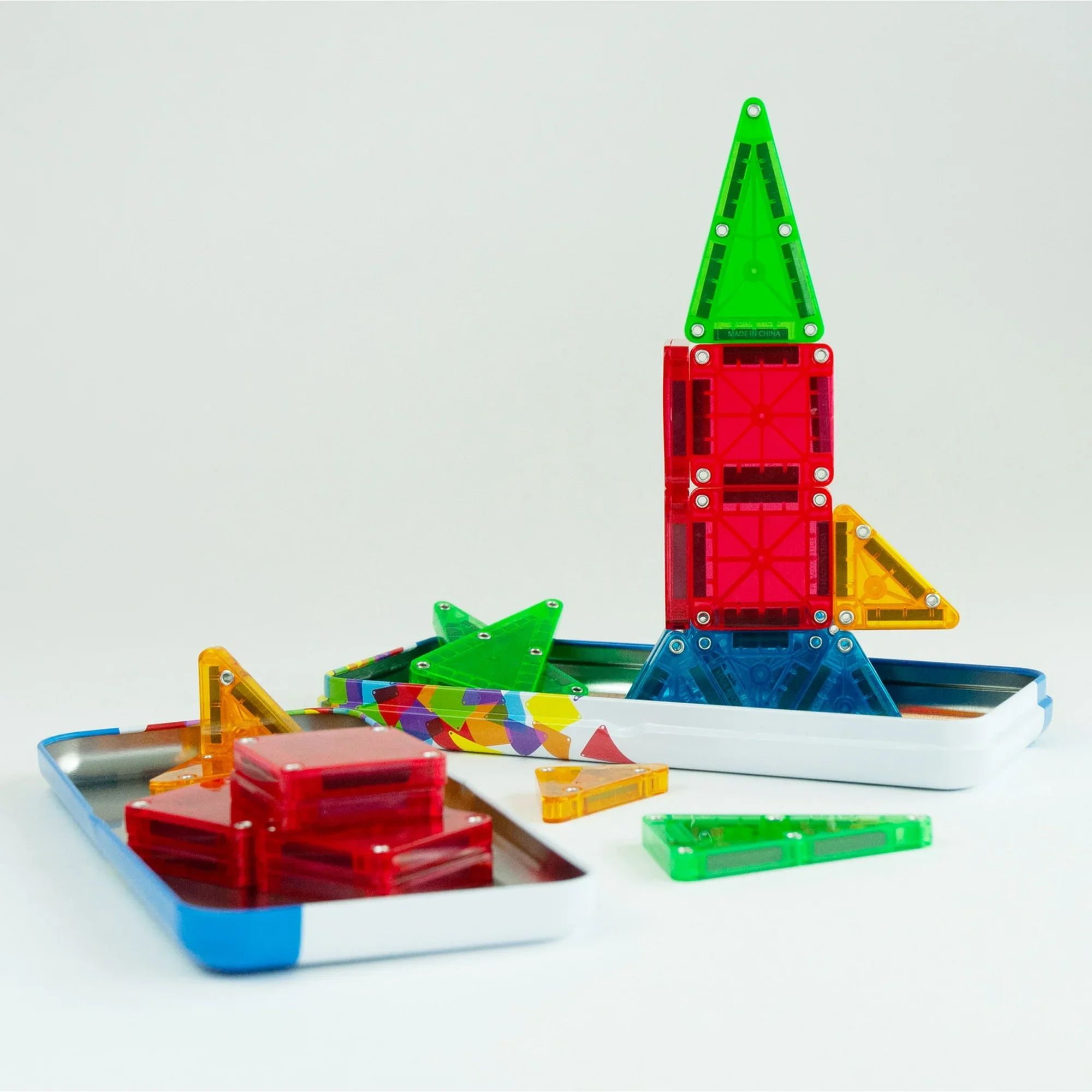 MAGNA-TILES microMAGS 26 Piece Travel Set: Bold Colors - Image 5